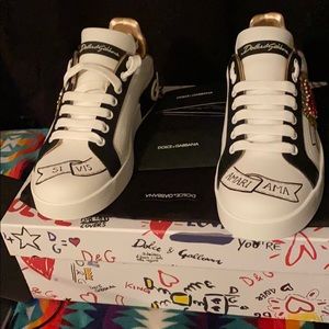 NEW authentic Dolce & Gabbana women’s sneakers.